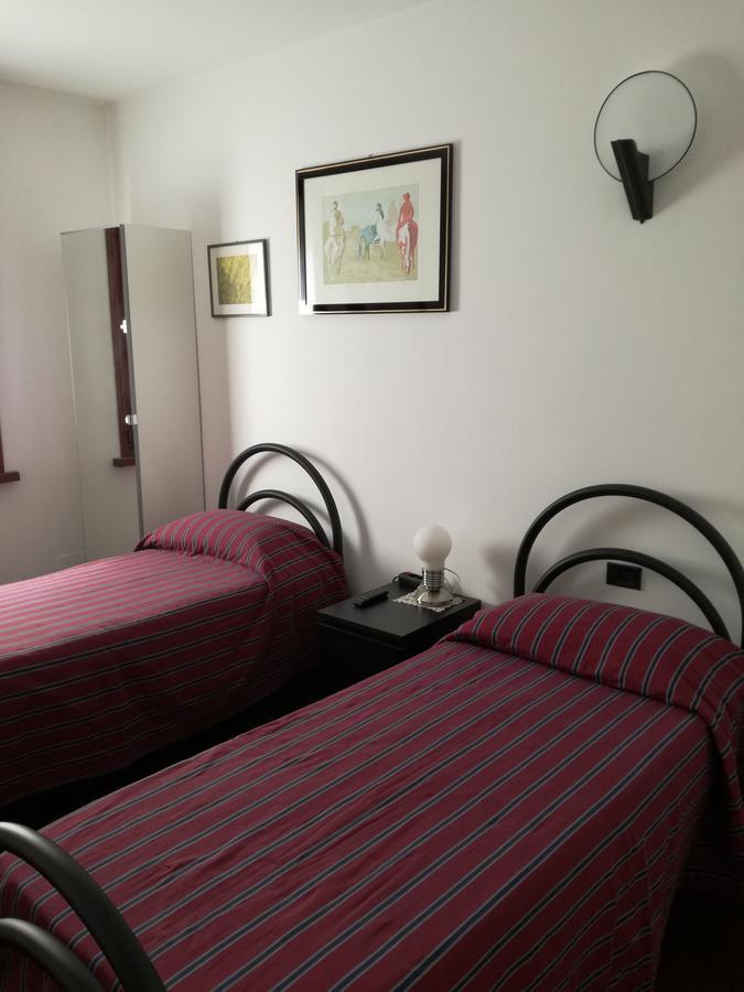 3 Tesori B&B Castel dʼArio Kültér fotó